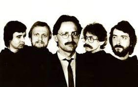 Krzesimir Debski string connection