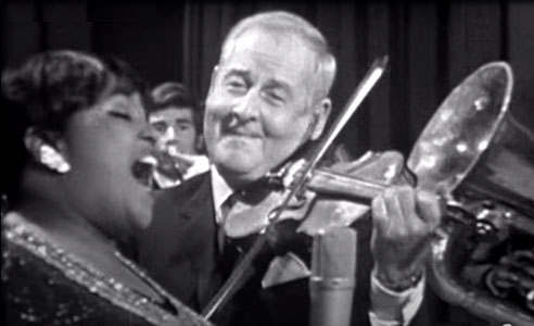 Stepahen Grappelli fêté par les musiciens