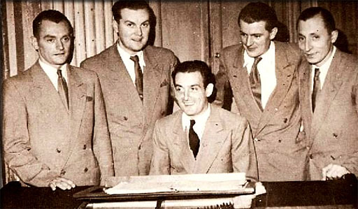 Michel warlop avec raymond legrand au piano et les solistes de l'orchestre